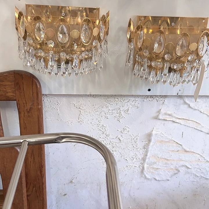 小***主其它金属木（非红木类）水晶壁灯一对2200