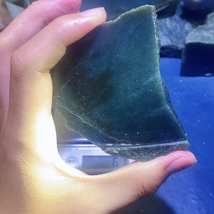 未镶嵌和田玉（糖玉）珠宝半成品