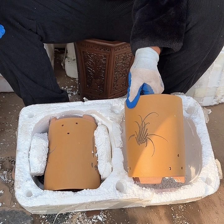 紫砂花盆瑕疵和瑕疵的