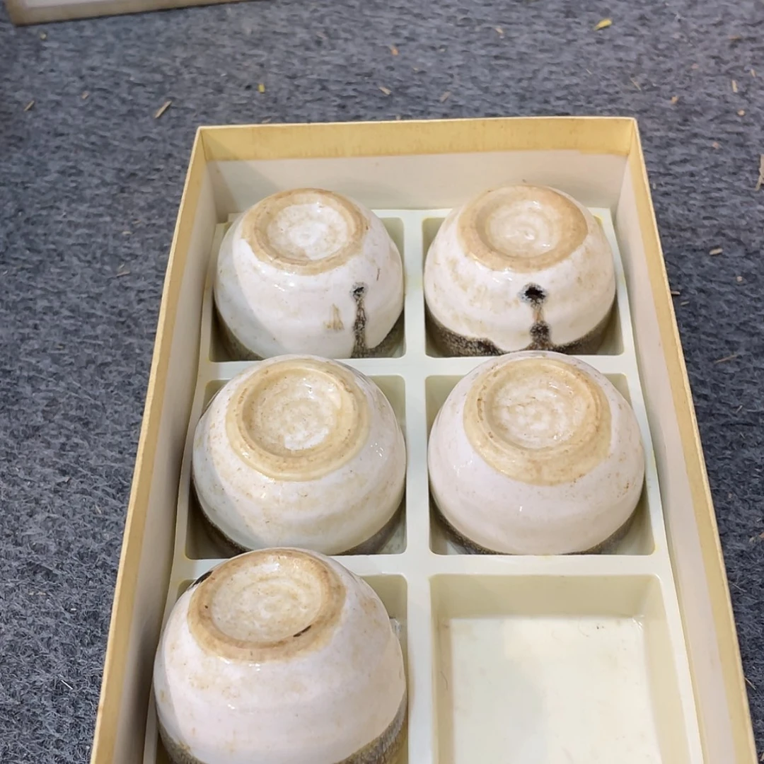 【闪购商品】-微瑕_ 回流物品，不是全新