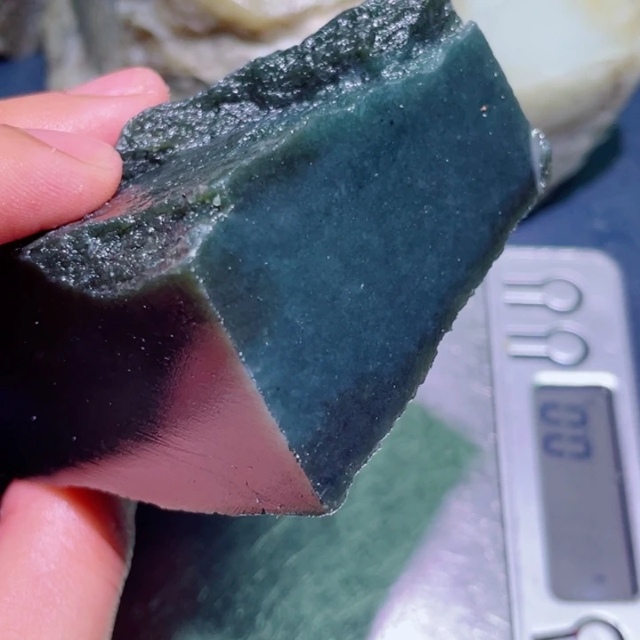 和田玉（糖玉）未镶嵌珠宝半成品