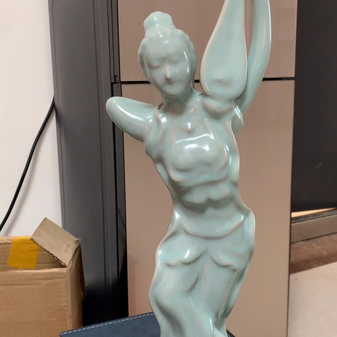 中***儿微瑕哈哈哈哈哈哈哈哈哈哈