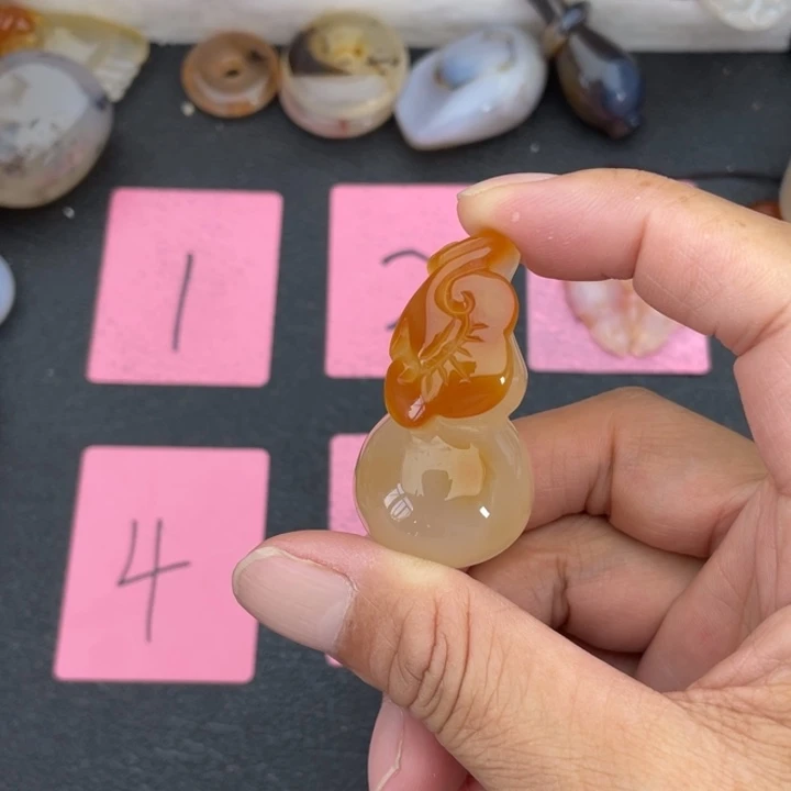 宸***玛瑙/玉髓未镶嵌玉髓马达加斯加玉髓玛瑙