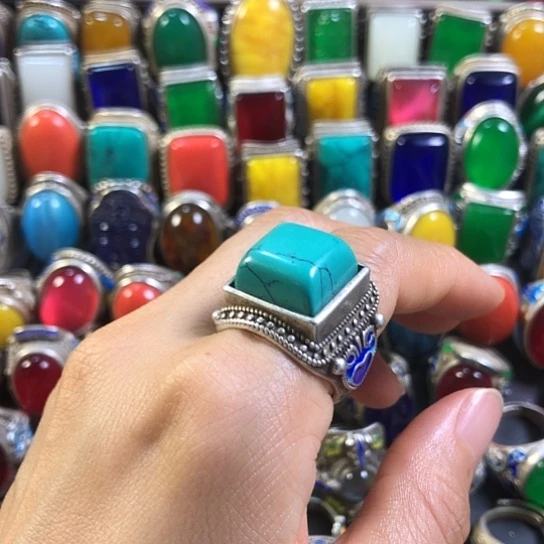 琉璃合金复古设计风格