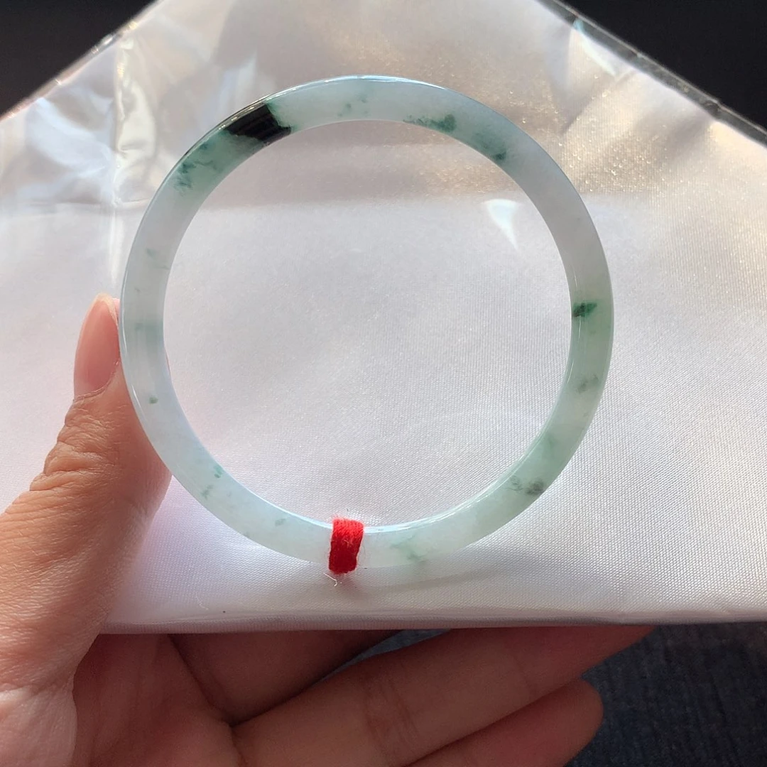 翡翠未镶嵌手镯54