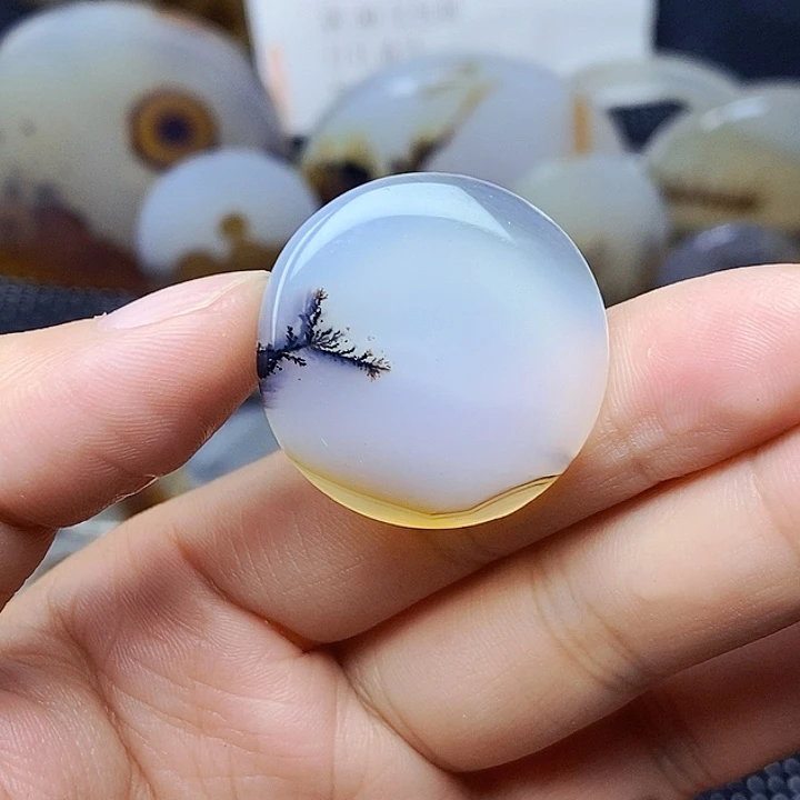 玛瑙/玉髓未镶嵌珠宝半成品