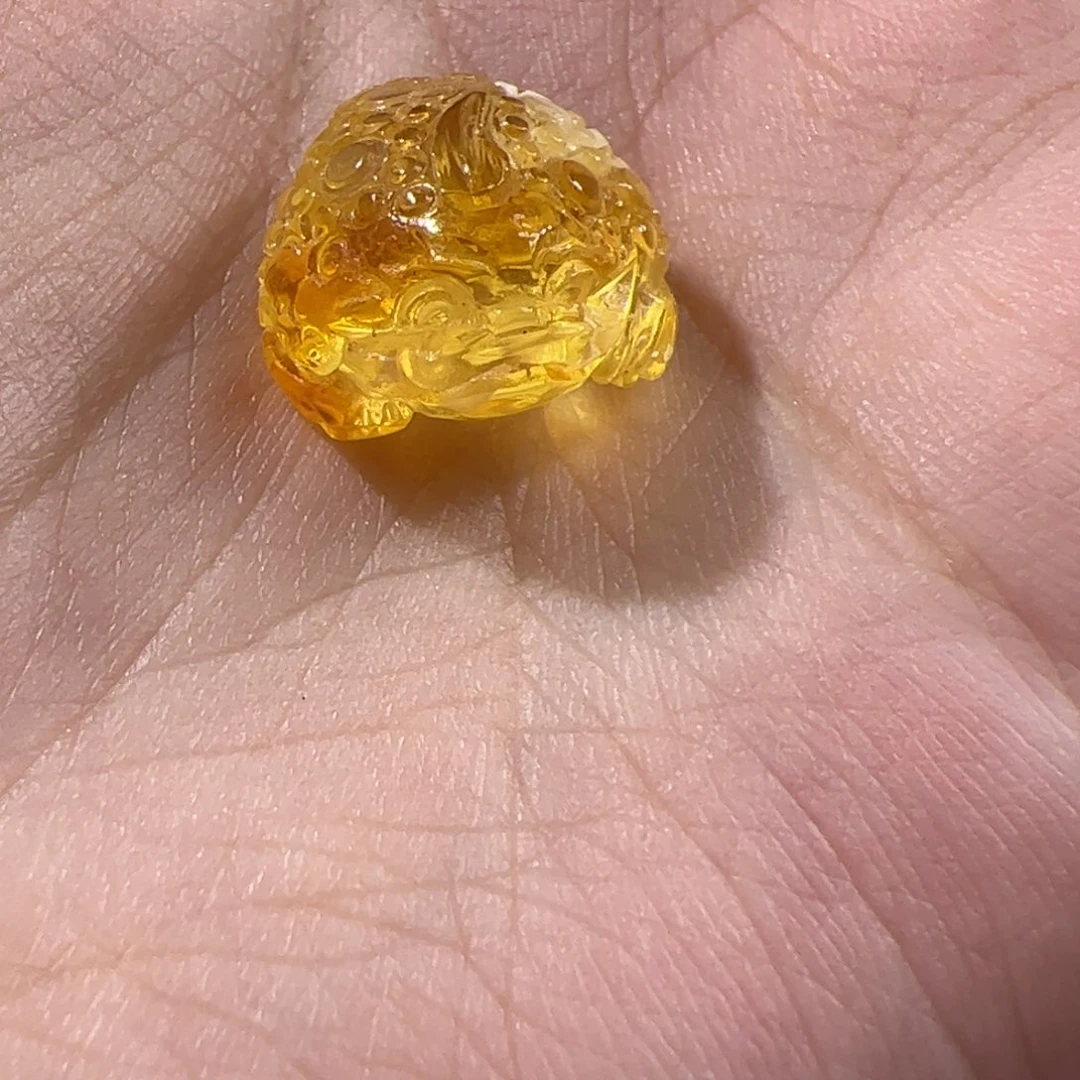 琥珀未镶嵌珠宝奇石金瓷白金蟾