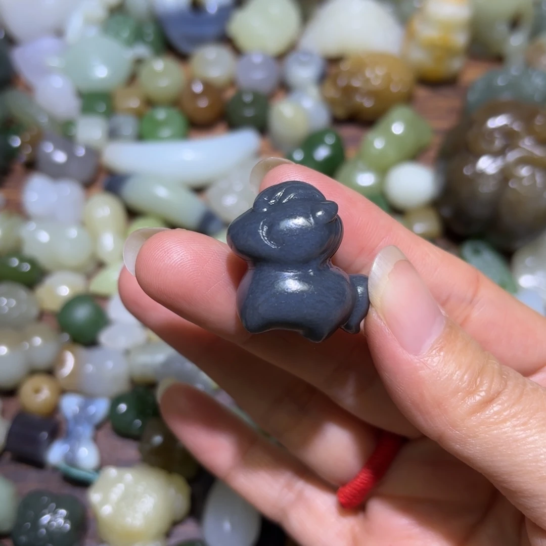 秋***阳和田玉未镶嵌珠宝半成品