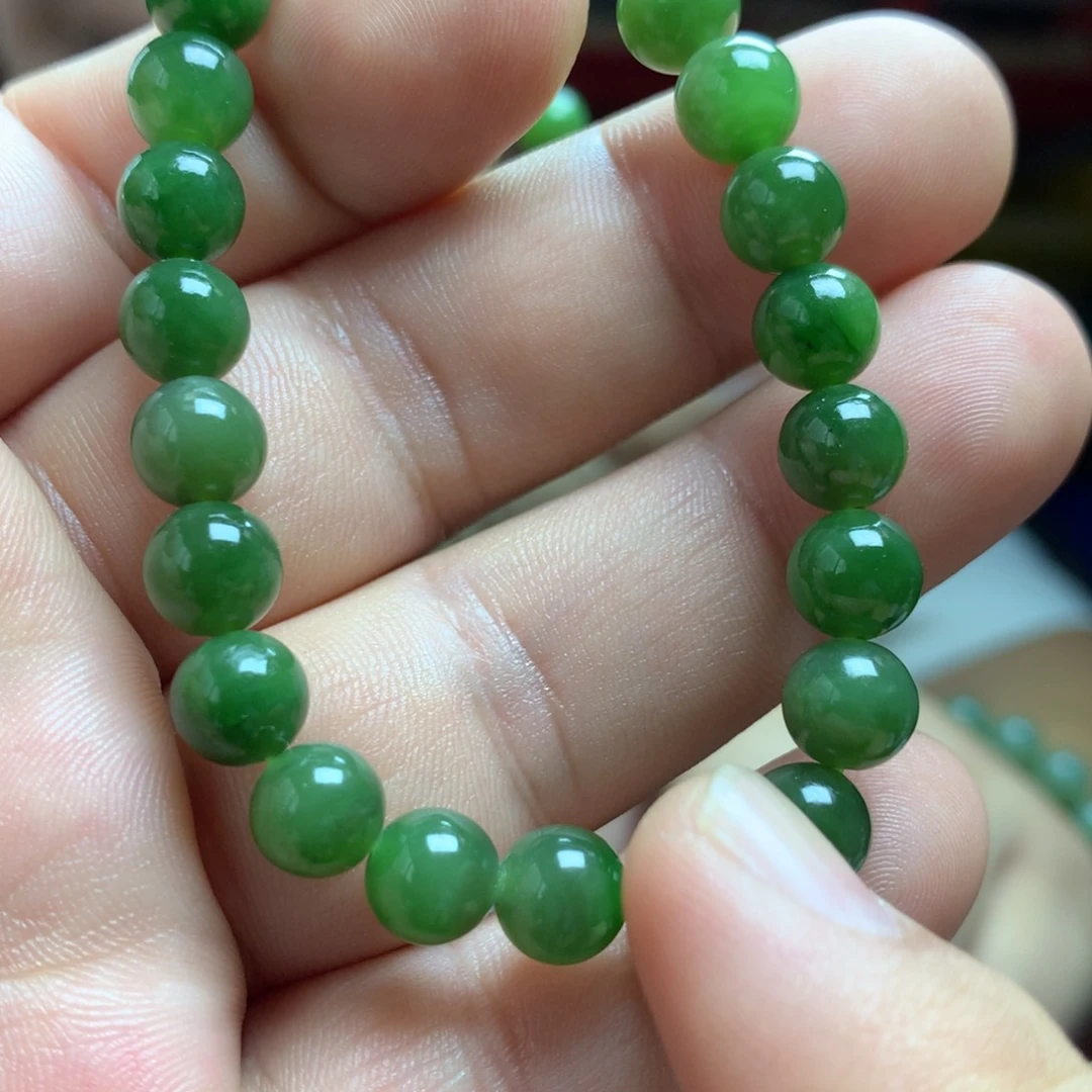 【闪购商品】颈饰未镶嵌和田玉（碧玉）