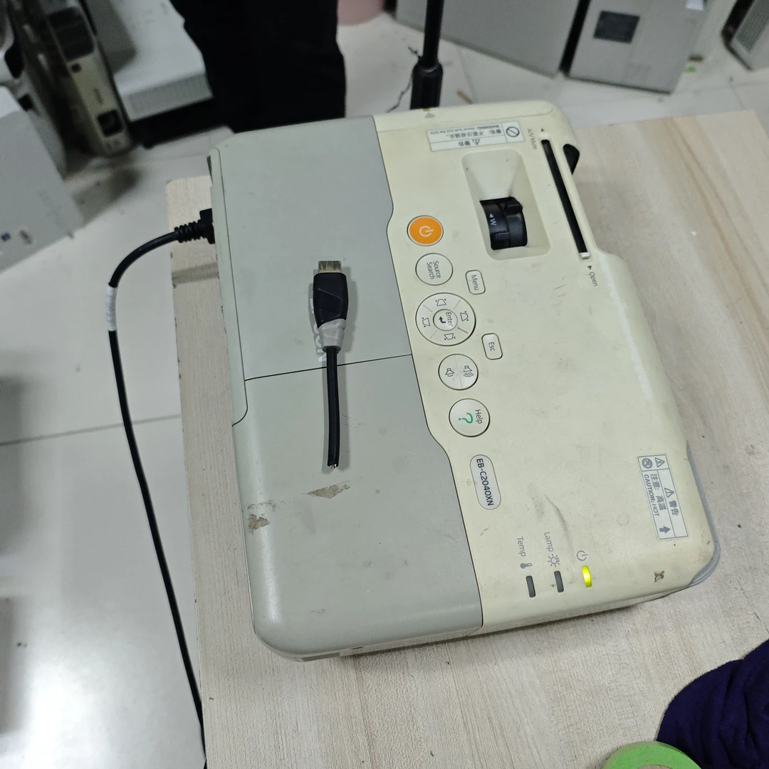 高清投影仪运费到付