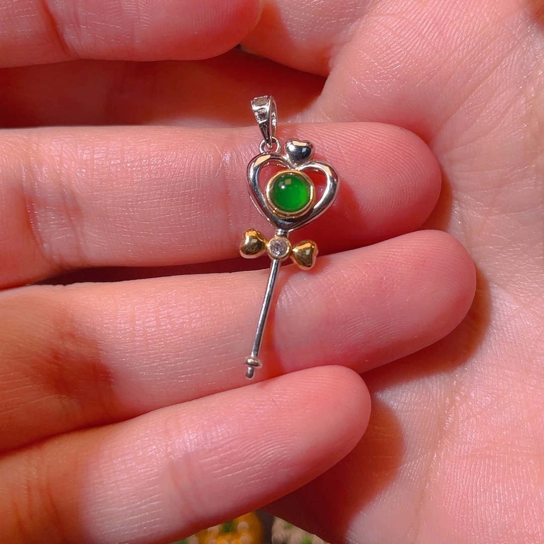 阿***斯翡翠银S925镶嵌吊坠(不含链)