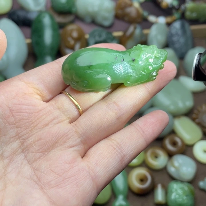 【闪购商品】颈饰未镶嵌和田玉碧玉貔貅福利价