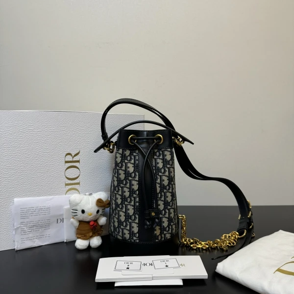 迪奥/包包/15✖️25/C8857934227/251012QR0014