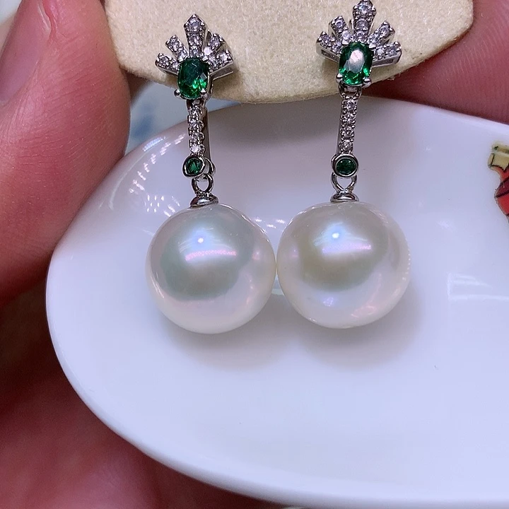 银S925镶嵌耳饰淡水珍珠