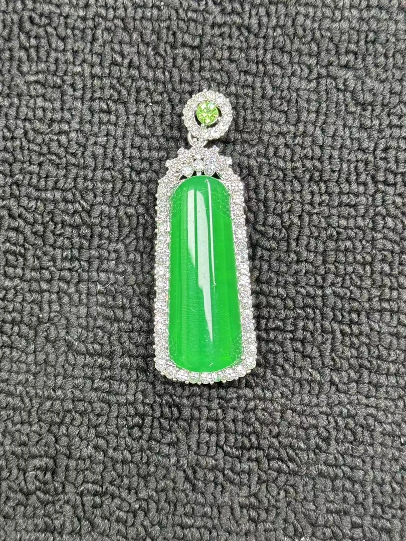 1170    精美吊坠