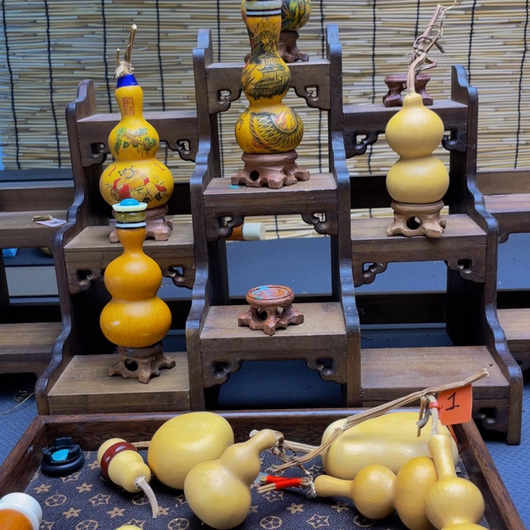 h***g我是一只小小鸟地域鬼的