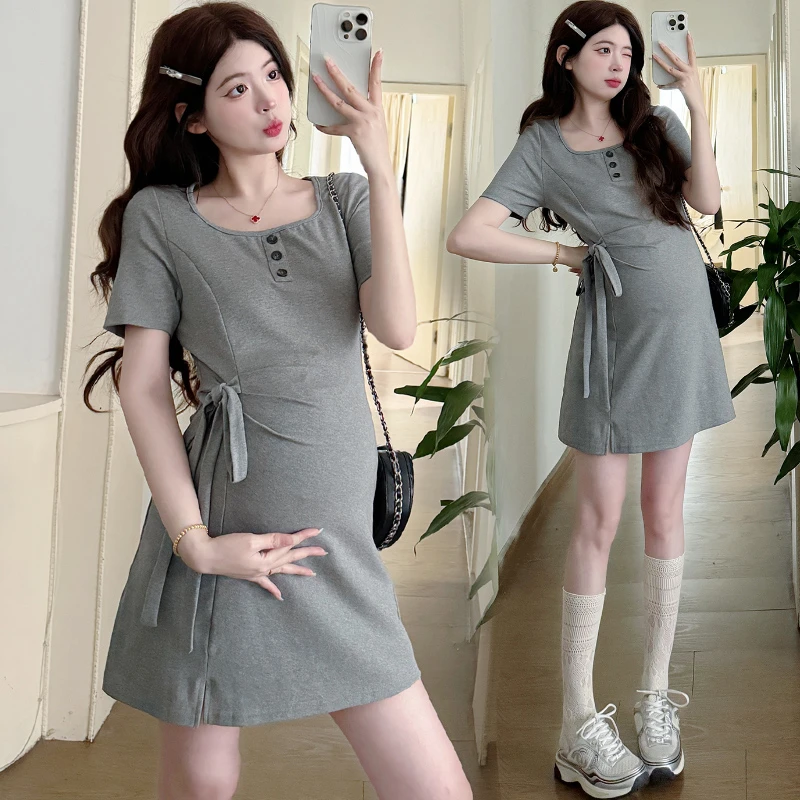 孕妇装辣妈韩系通勤风简约圆领显瘦连衣裙气质休闲绑带开衩裙潮妈
