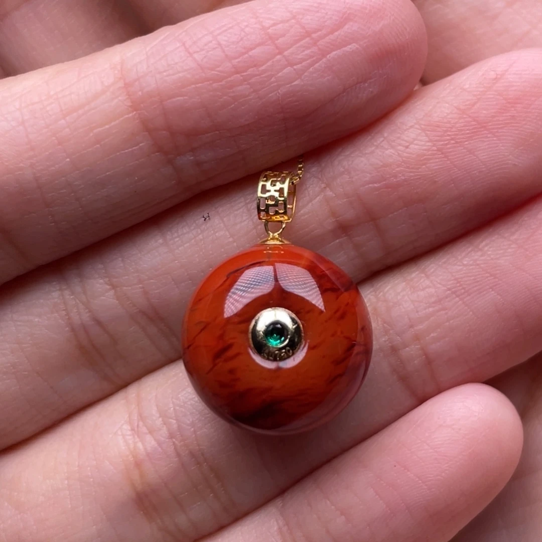 南红玛瑙18K金镶嵌珠宝奇石平安扣吊坠