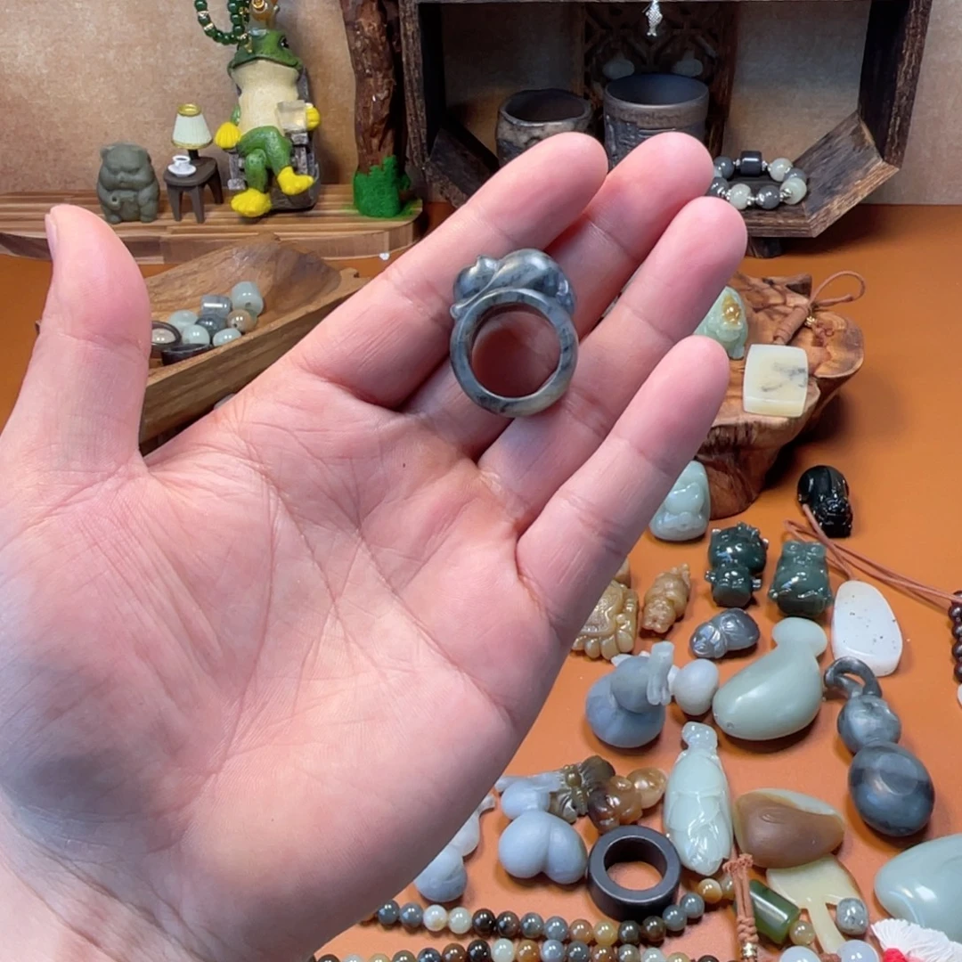 和田玉（糖玉）未镶嵌车挂