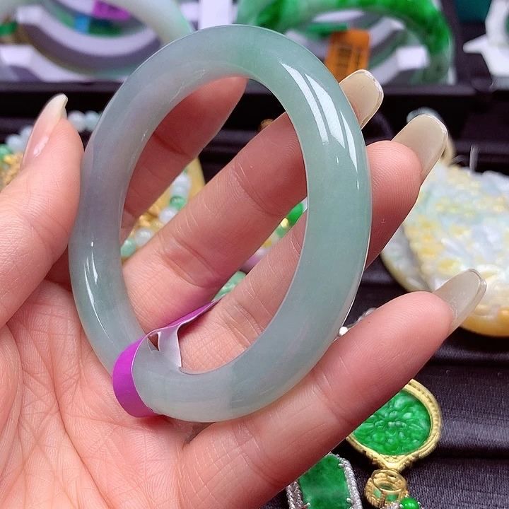 未镶嵌手镯翡翠翡翠
