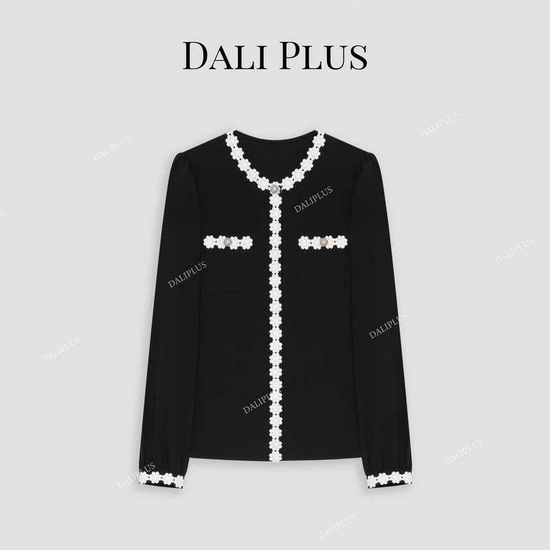 DALI PLUS优雅通勤黑白撞色圆领绣花设计查长袖衬衫-D4JJ0052