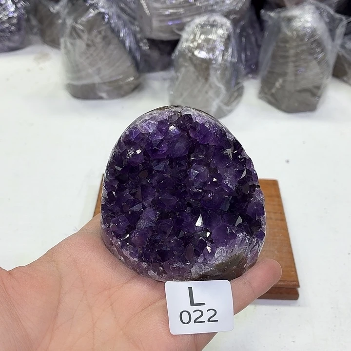 未镶嵌水晶摆件天然紫水晶