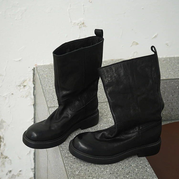 【奢品】水洗牛皮做旧复古褶皱骑士靴女圆头百搭小个子宽筒中筒靴子