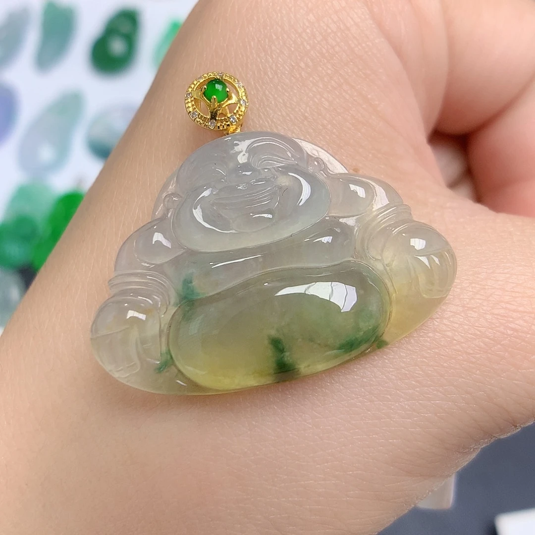 翡翠颈饰18K金镶嵌佛公