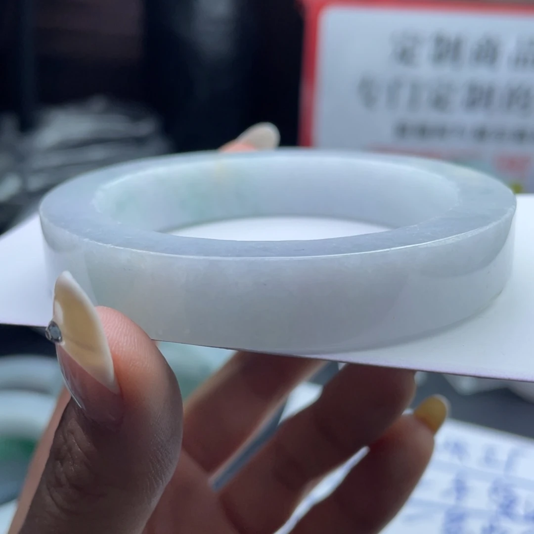 笨***_未镶嵌正圈定制翡翠