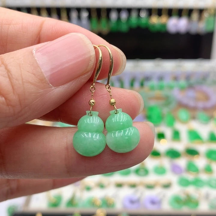 翡翠18K金镶嵌耳饰