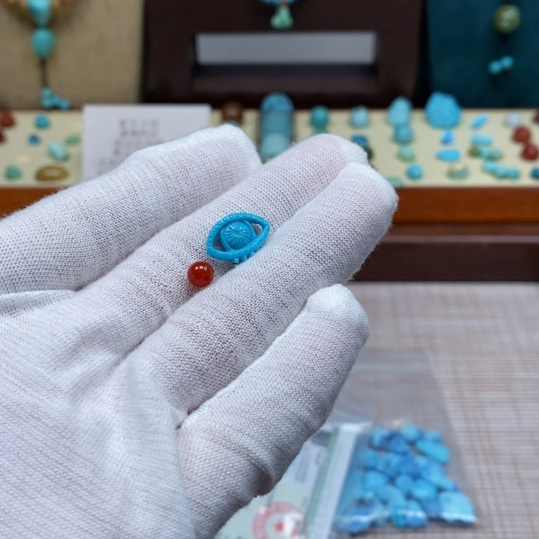 未镶嵌配饰南红玛瑙