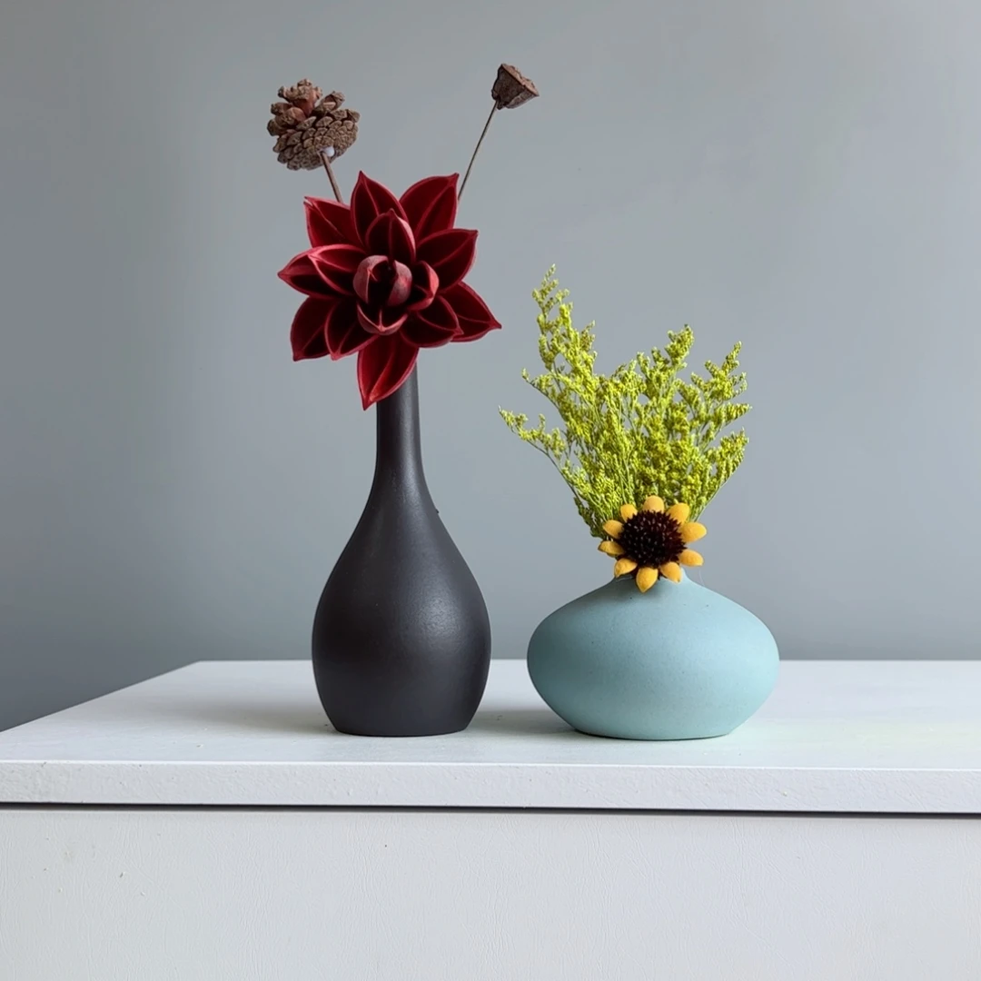 摆件陶瓷小花瓶摆件含花总高约20-30cm