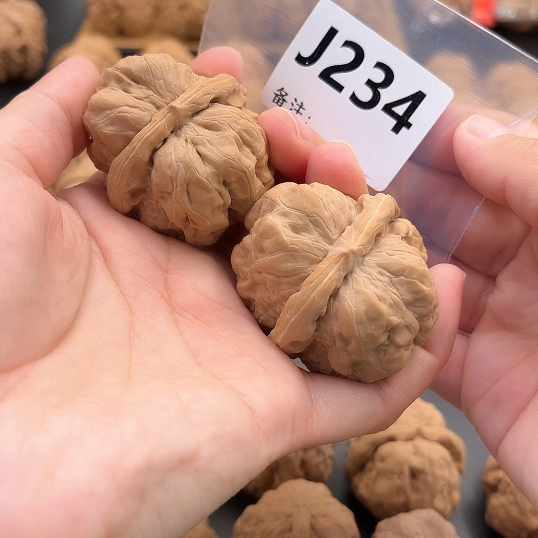 桃核把件?****蛙蛙福利42