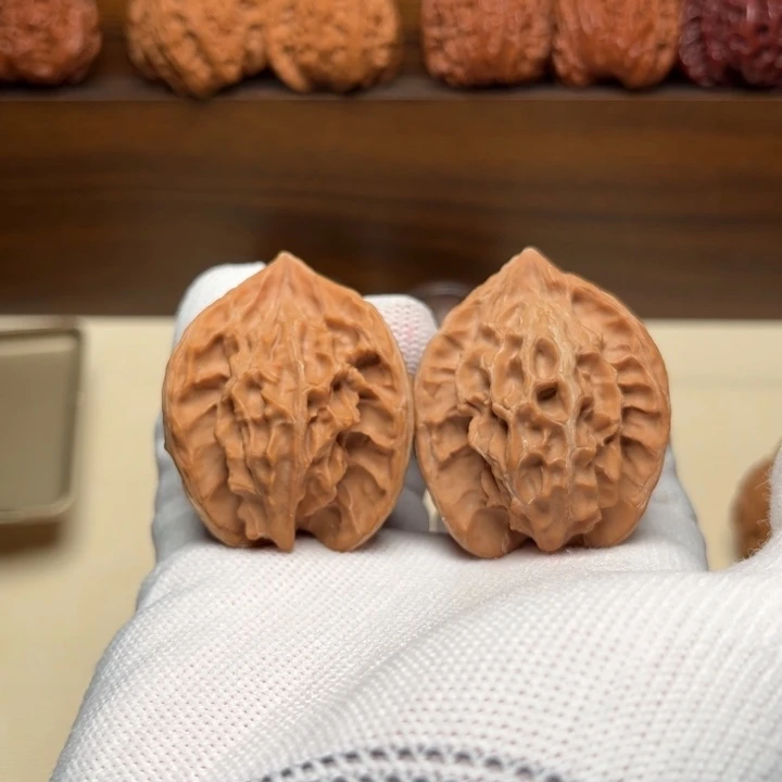 文玩核桃把件盘山