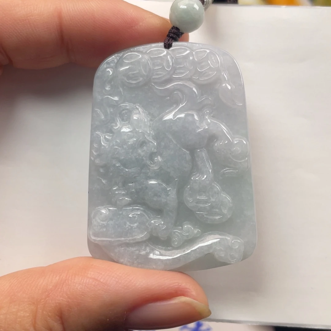 翡翠未镶嵌颈饰翡翠吊坠