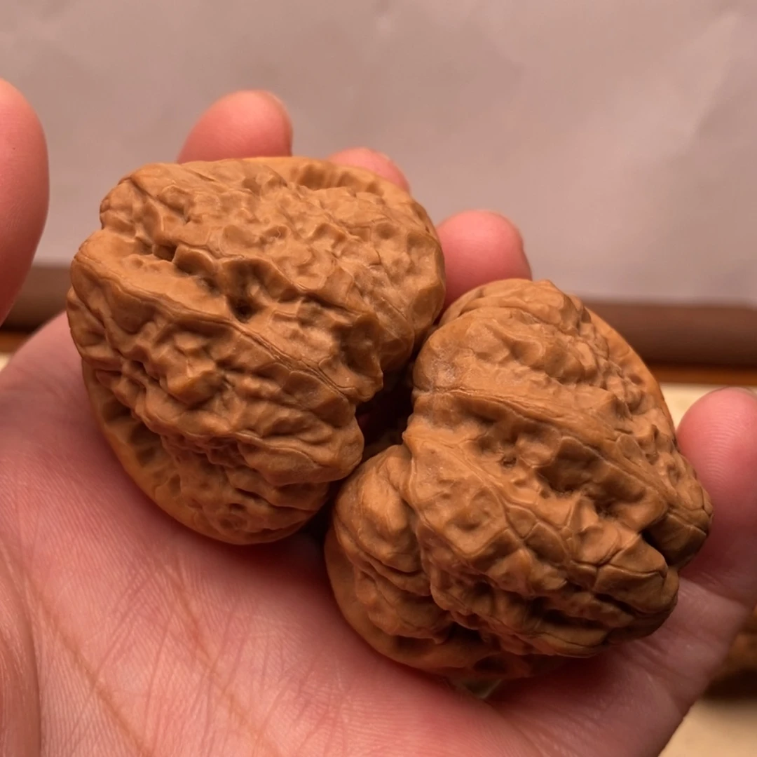 【闪购商品】把件文玩核桃唐*边40左右