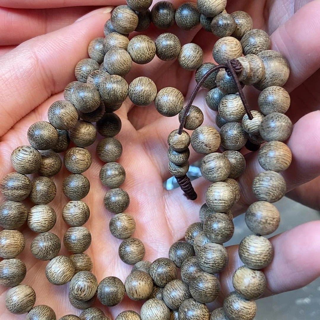 沉香手串天然野海南0.77，17.9克，86