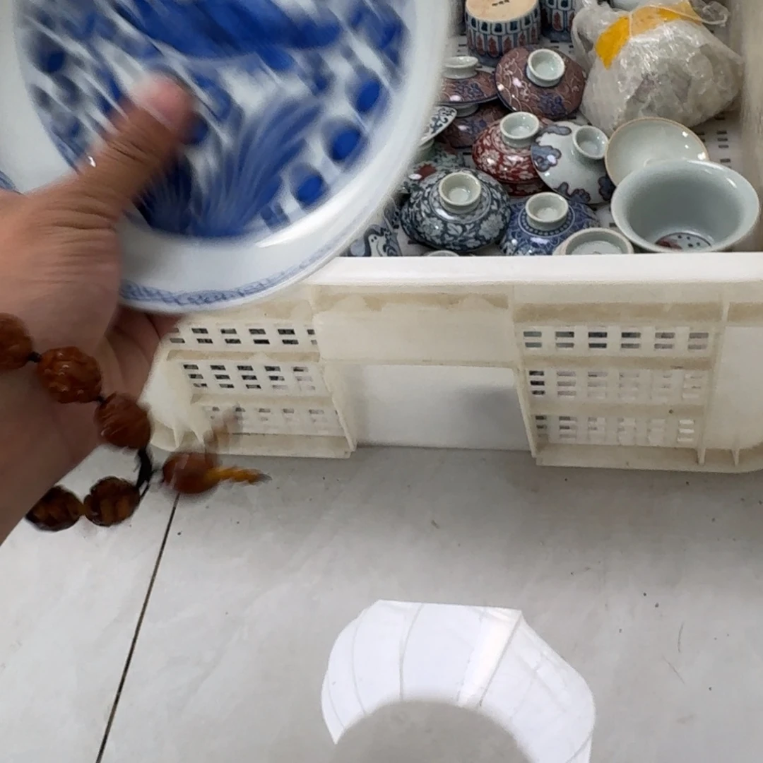 摆件青花鱼藻纹大壶承