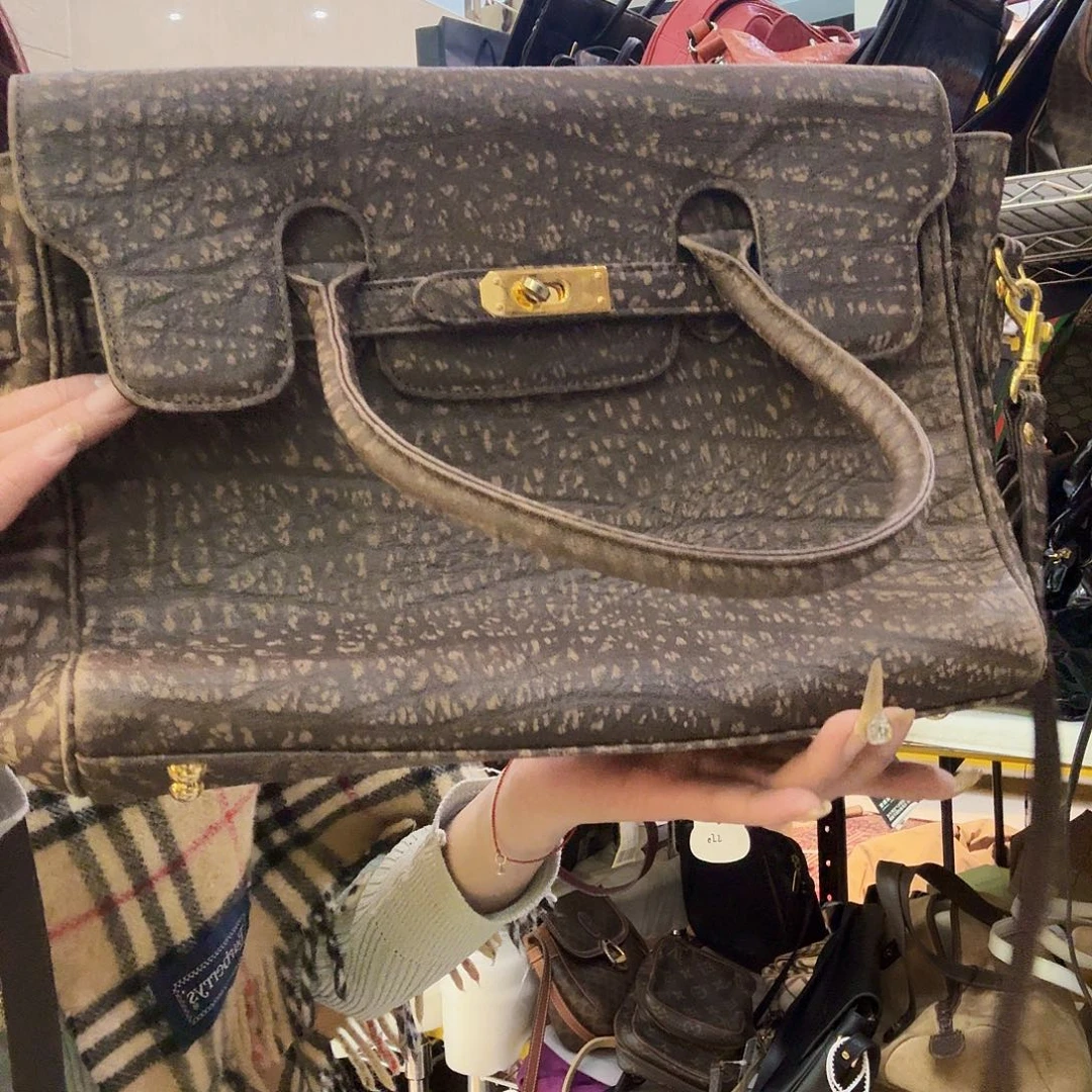 小***8放复古哈哈哈哈哈哈就好