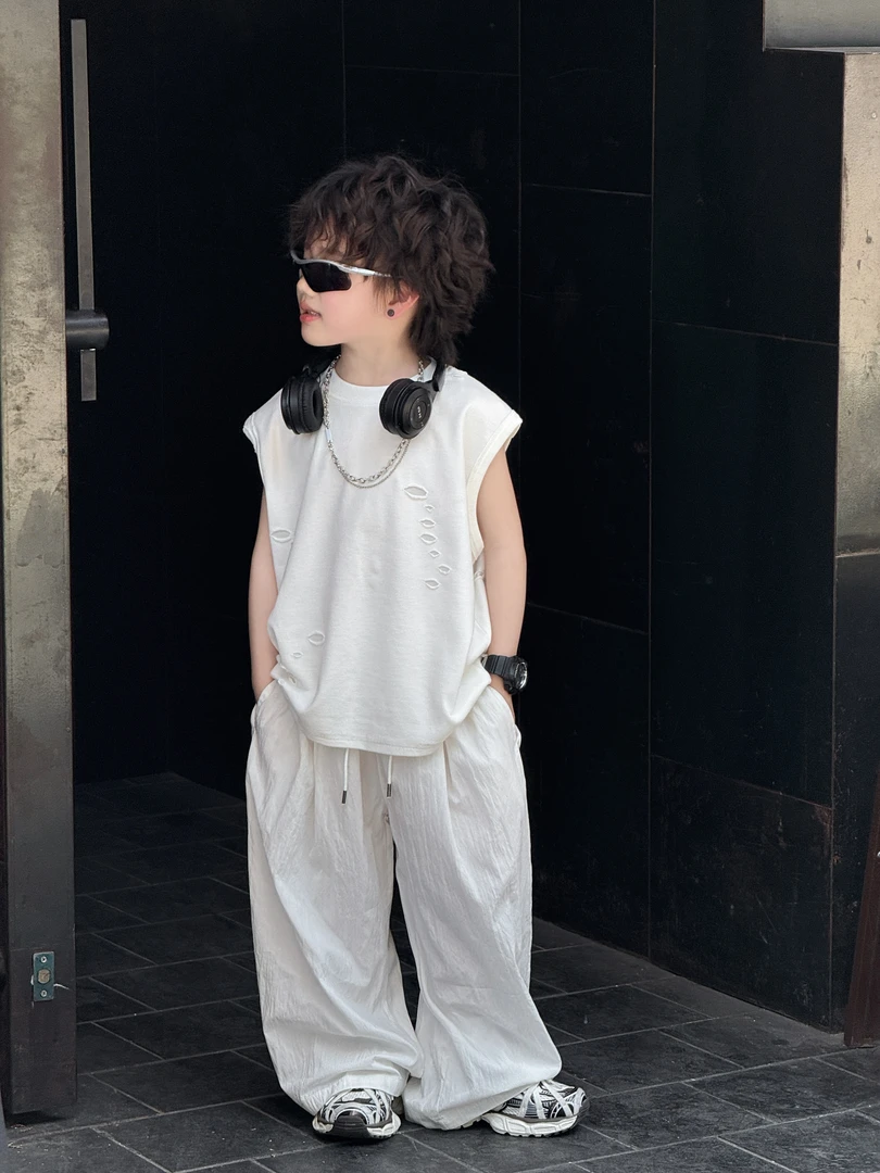 童装男童夏装t恤2025年夏季新款韩式风儿童破洞坎肩T恤