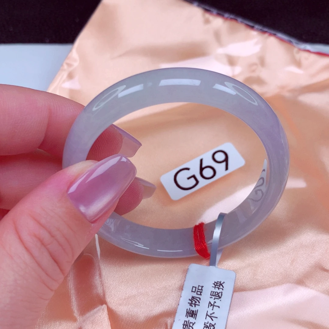 翡翠未镶嵌手镯手镯