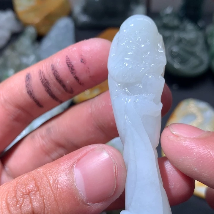 翡翠未镶嵌颈饰保真天然a货翡翠