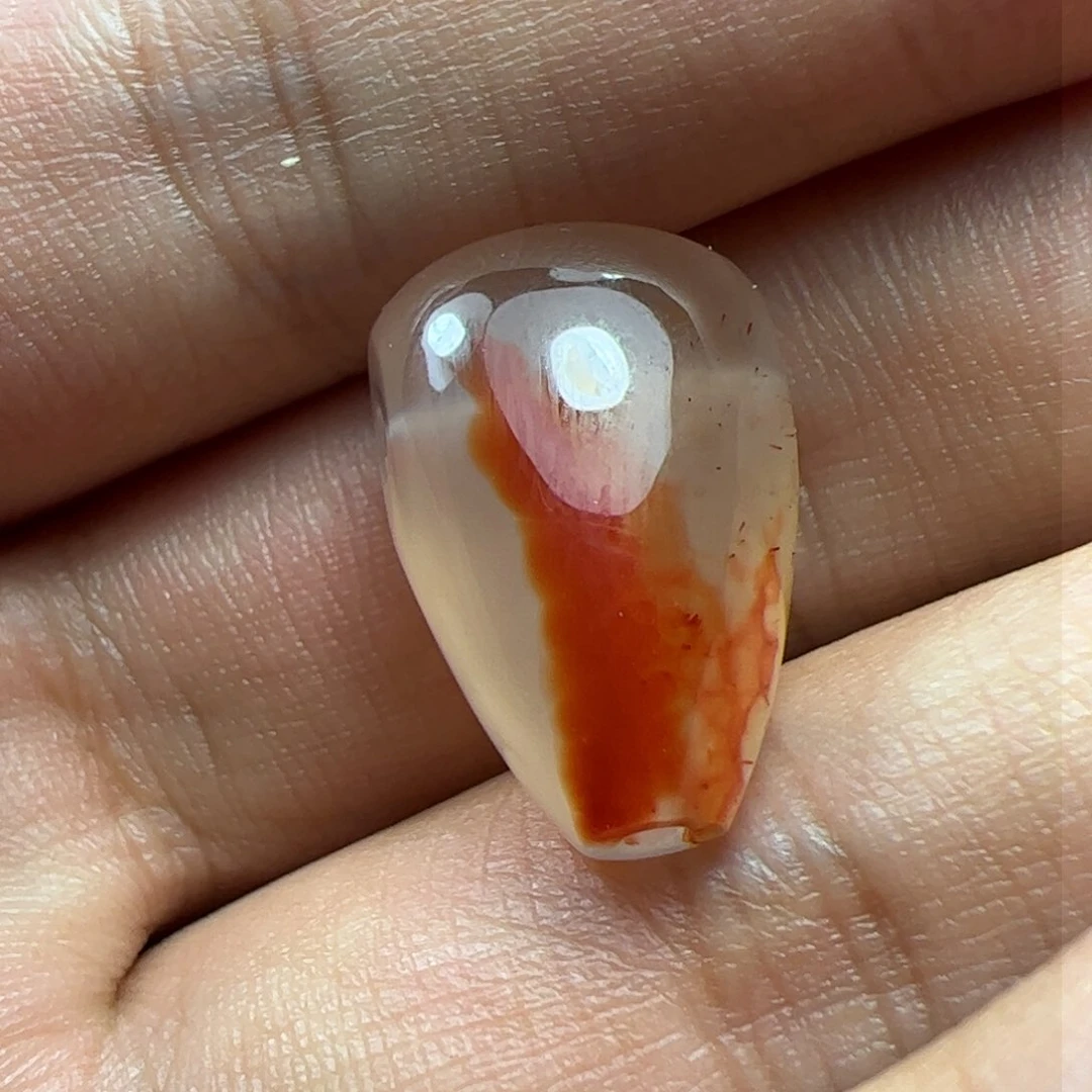 未镶嵌三通南红玛瑙