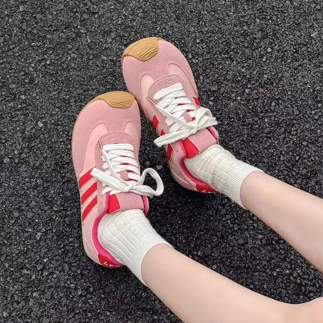 美美服装店Z803新爆款春夏百搭丑萌休闲运动德训板鞋