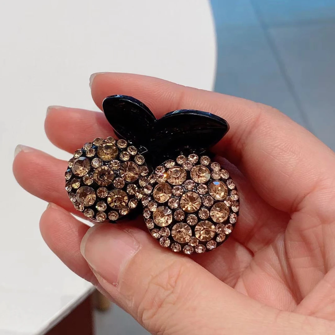 M1696春夏2025新款简约时尚抓夹小号樱桃半扎高级感气质小夹子