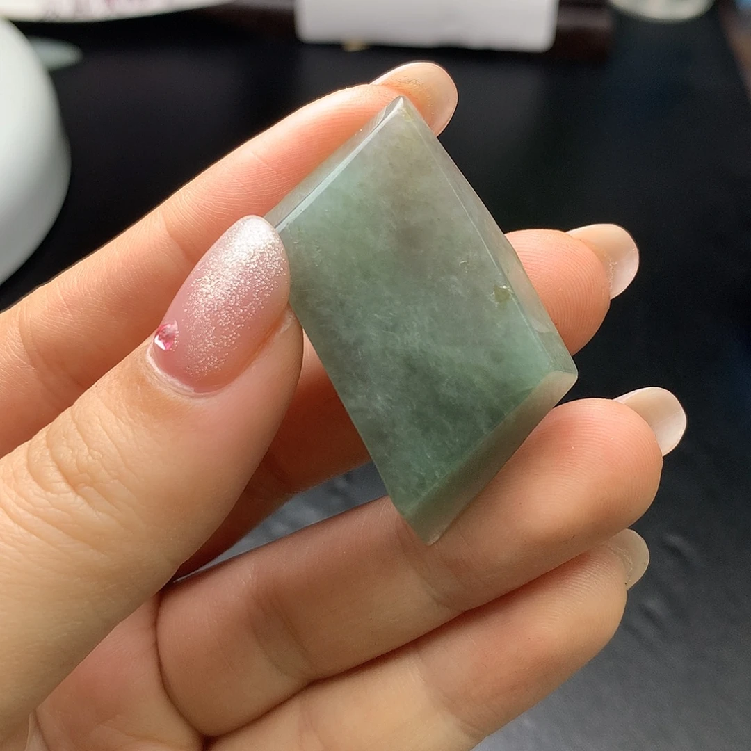 翡翠未镶嵌颈饰翡翠吊坠未镶嵌