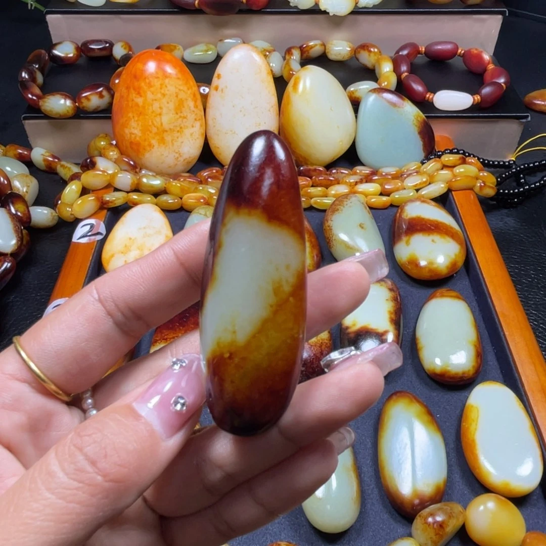 未镶嵌手链和田玉池****》