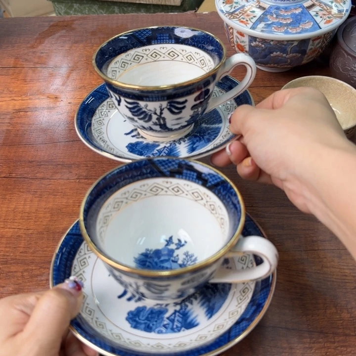 一个陶瓷物件哈哈哈哈