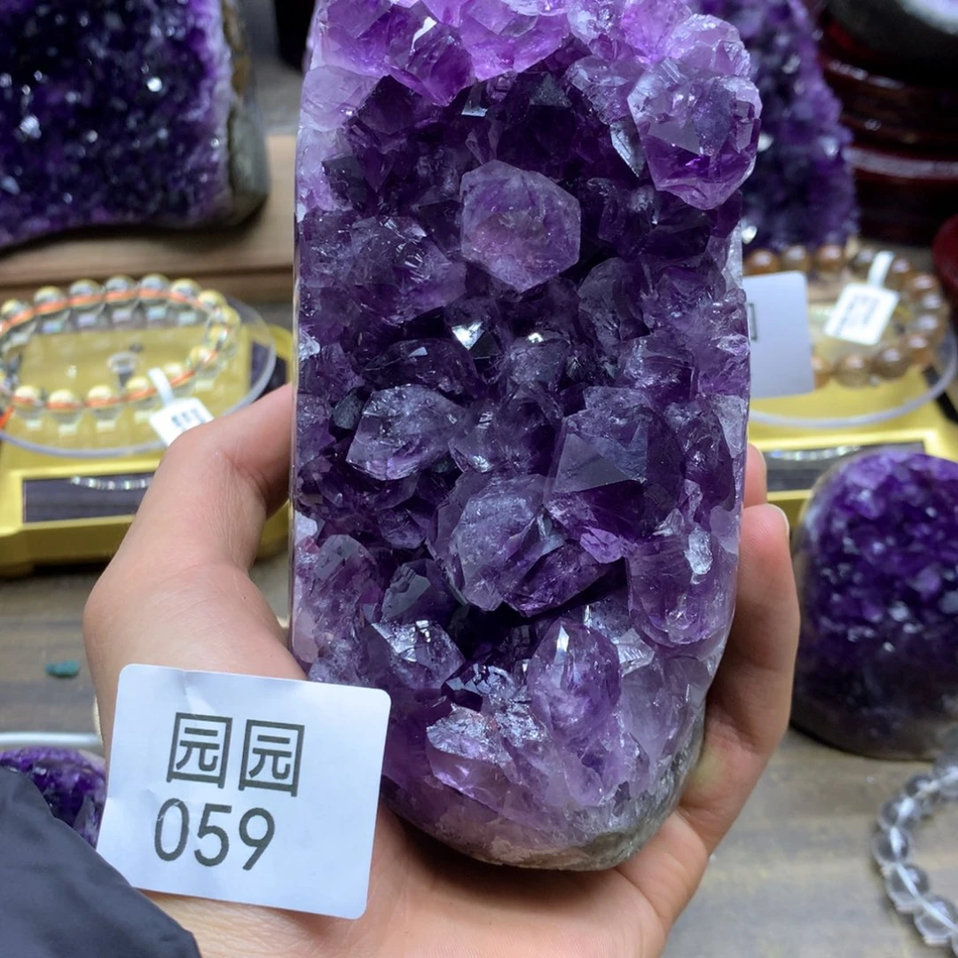 紫晶大型摆件（非配饰）未镶嵌
