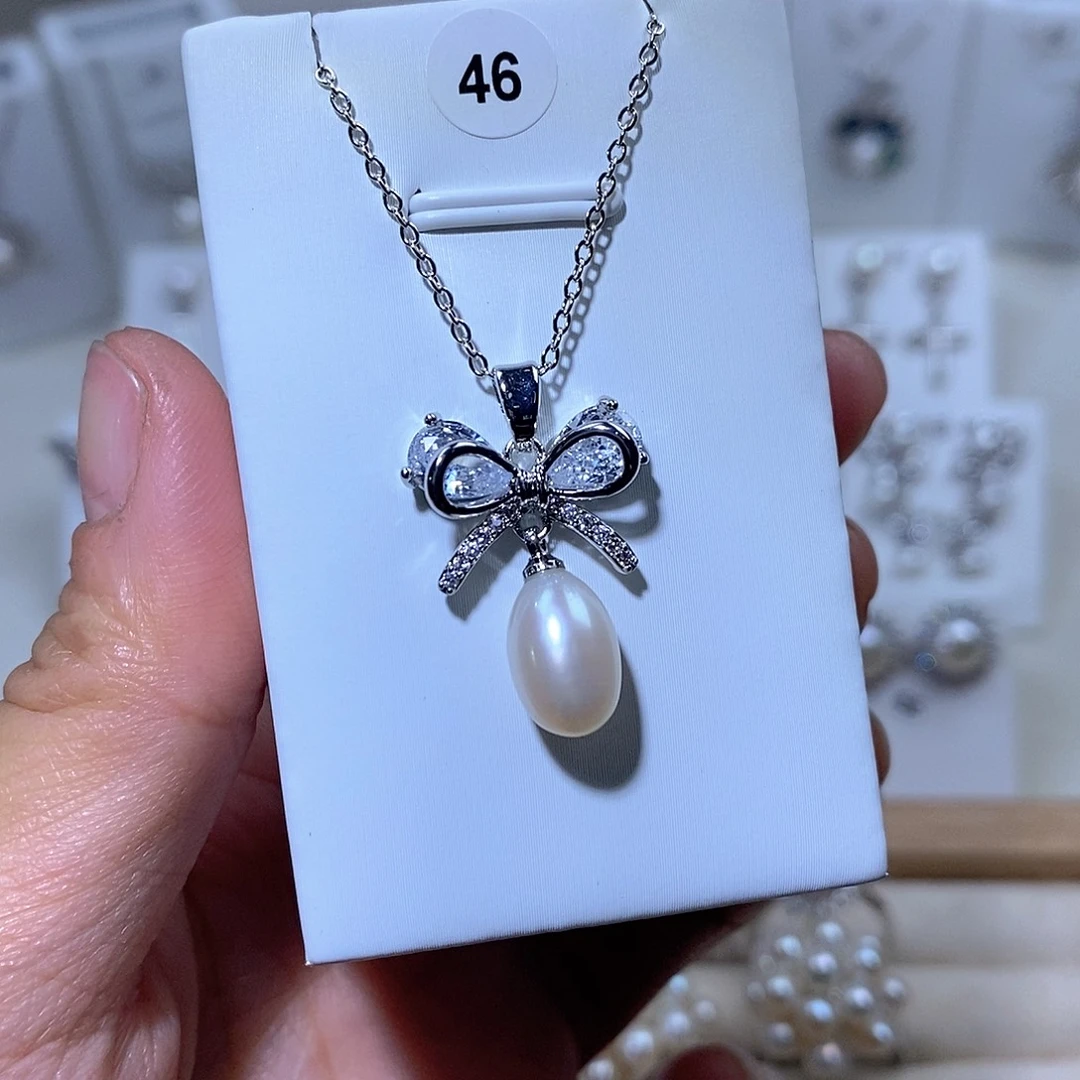 淡水珍珠未镶嵌耳饰